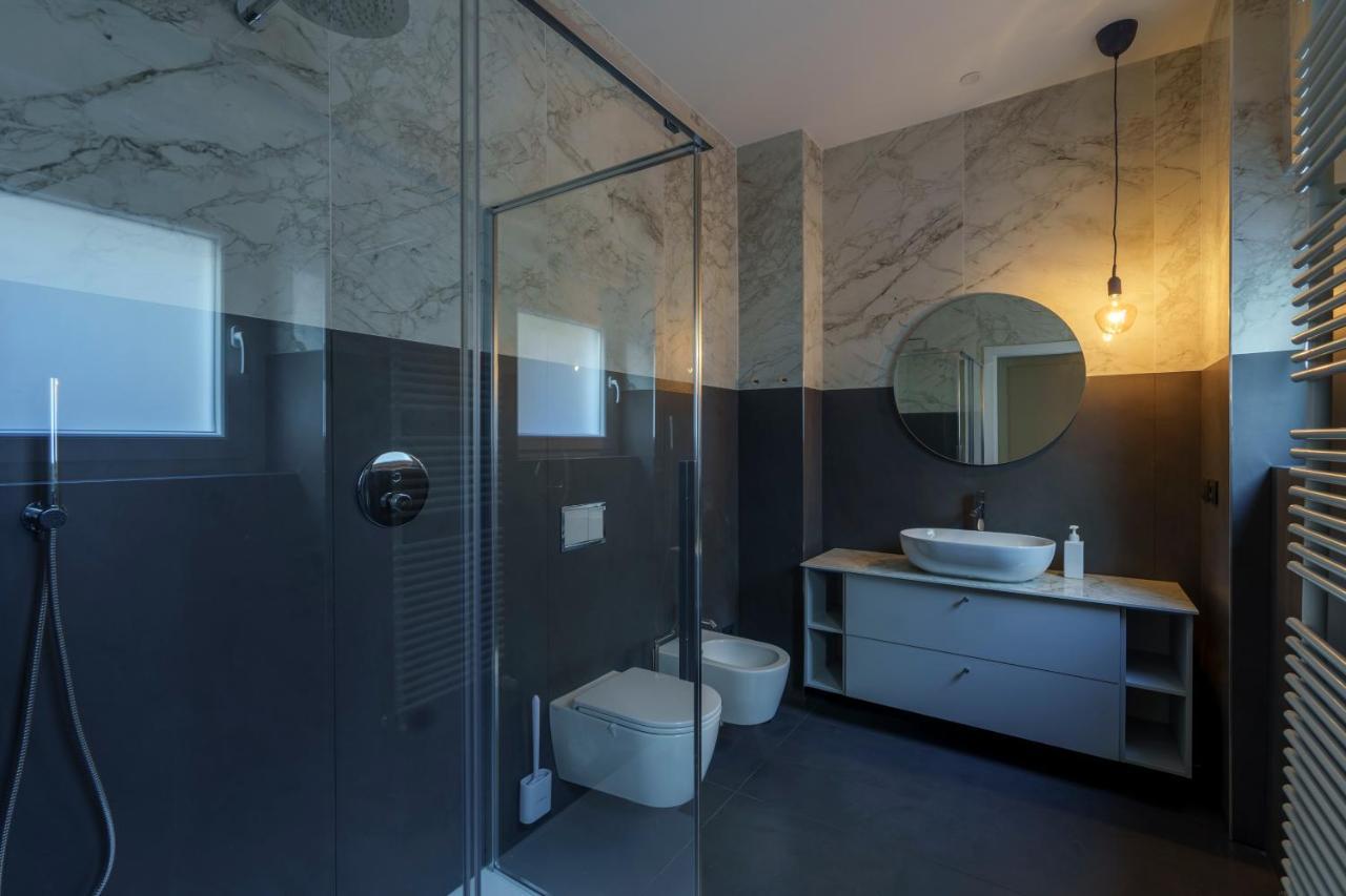 Duomo-Porta VeneziaLuxury Wifi E Netflix Apartment Milan Luaran gambar