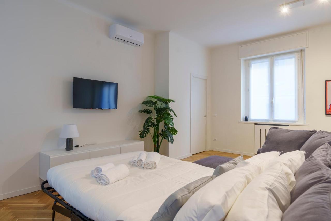 Duomo-Porta VeneziaLuxury Wifi E Netflix Apartment Milan Luaran gambar